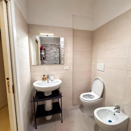 Apartament La Casa Del Sor Marchese A Due Passi Da San Pietro